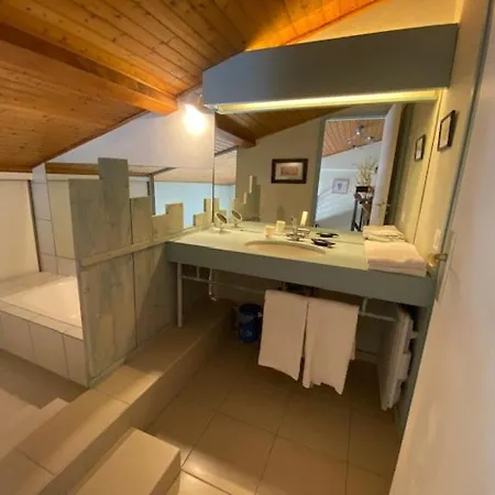 Duplex Pour 6 Avec Vue Ocean, Balcon Et Garage Privatif - Fr-1-494-131 *